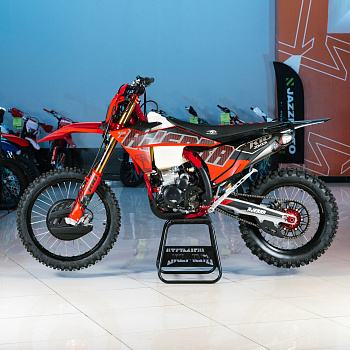 Мотоцикл кроссовый Ajerra JOKER K10 NB300 Red 21/18 Мотоцикл кроссовый Ajerra JOKER K10 NB300 Red 21/18